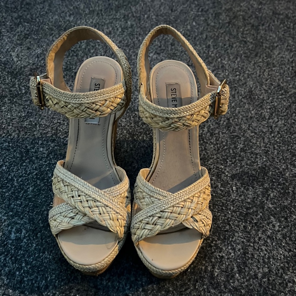 Steve Madden wedges